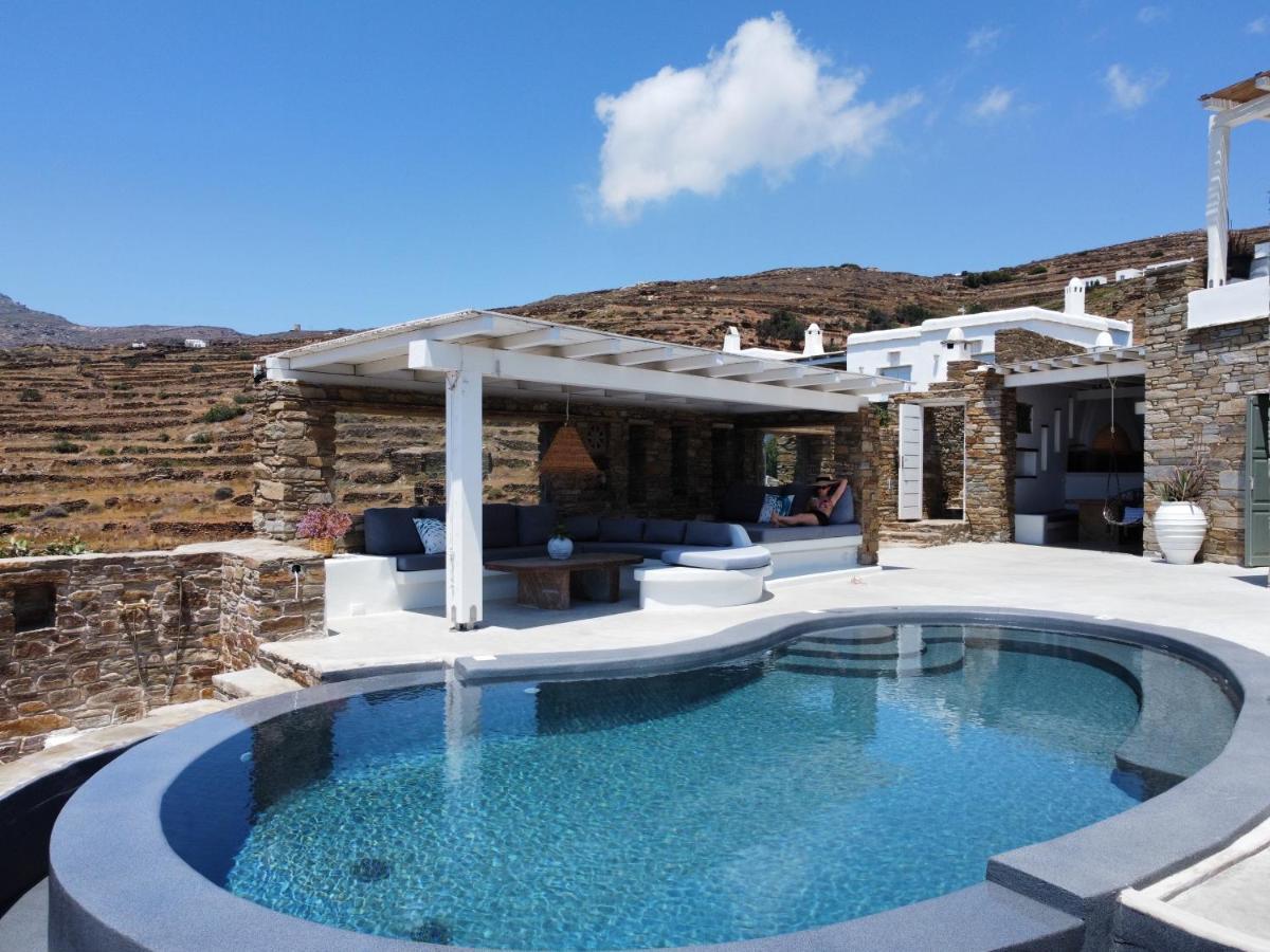 Tinostra Casa Apartment Agios Romanos Екстериор снимка