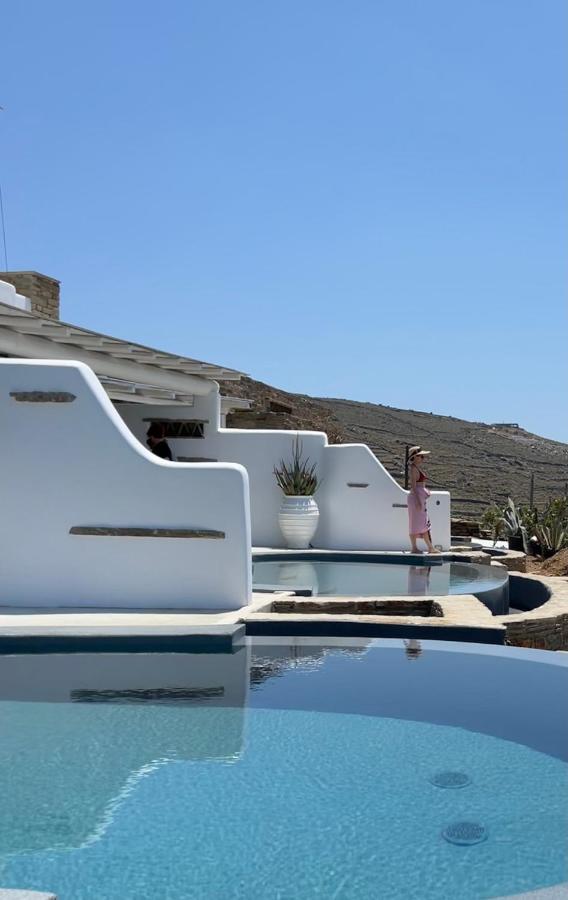 Tinostra Casa Apartment Agios Romanos Екстериор снимка