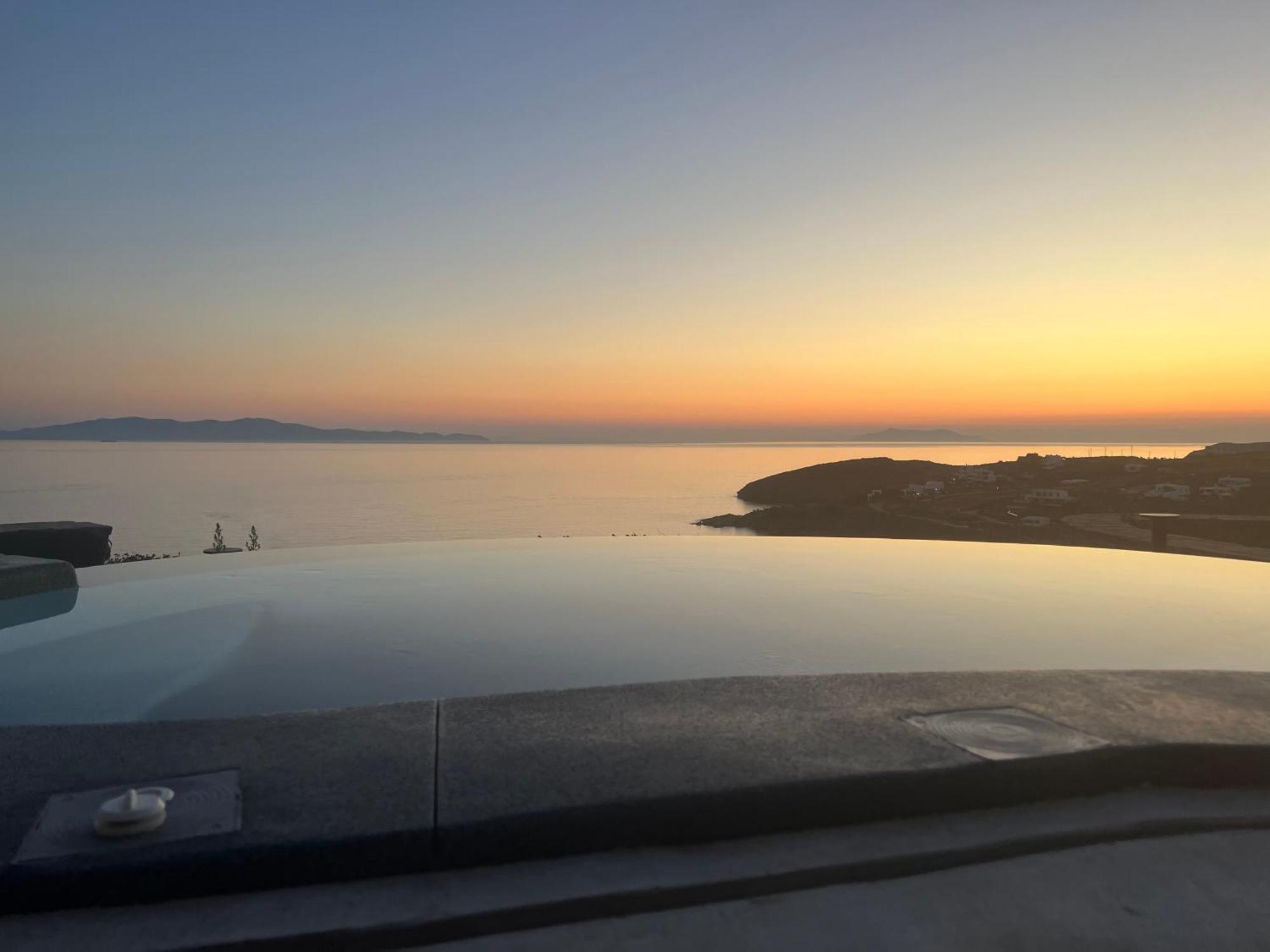 Tinostra Casa Apartment Agios Romanos Екстериор снимка